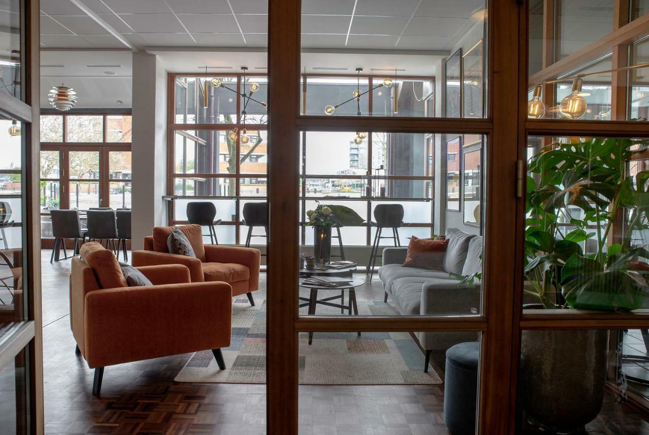 Hotel Medi Икаст Экстерьер фото